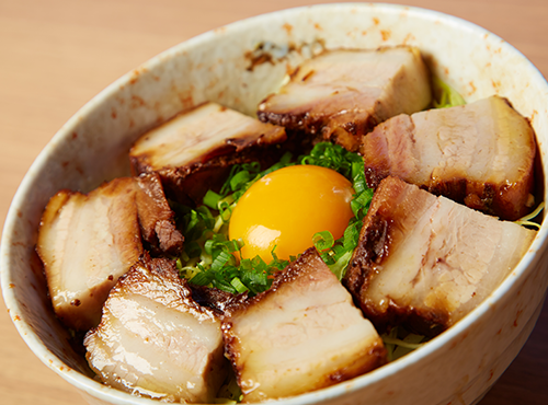 丼やまのの「煮豚丼」02